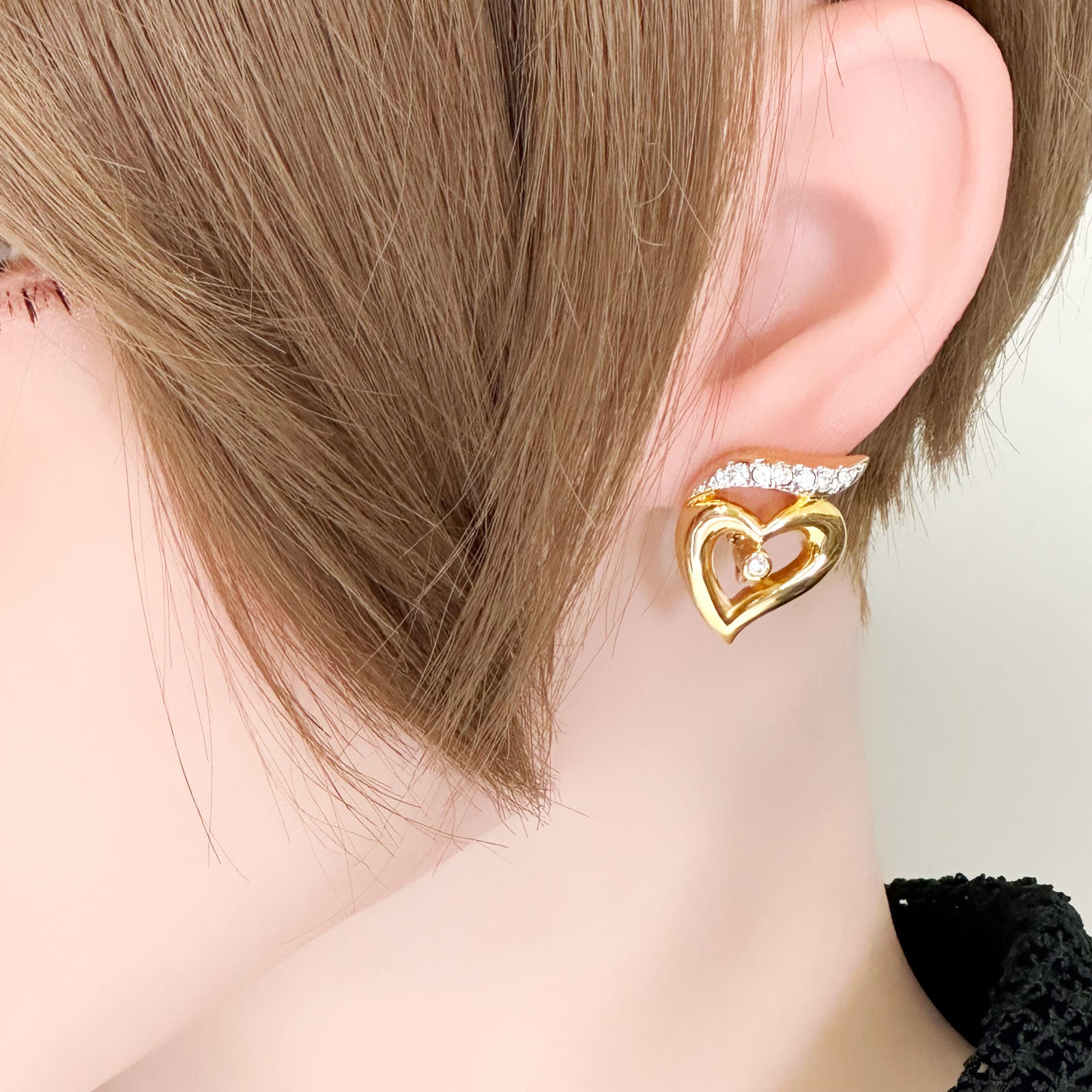 存在感あるハートのモチーフ イヤリング ヴィンテージアクセサリー 22KTゴールドプレート 金 ニッケルフリー KEYES カナダ製 欧米 プレゼント ギフト