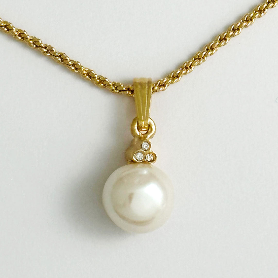 パールのチャーム ネックレス レディース ヴィンテージアクセサリー 22KTゴールドプレート 金 ニッケルフリー KEYES カナダ製 欧米 プレゼント ギフト