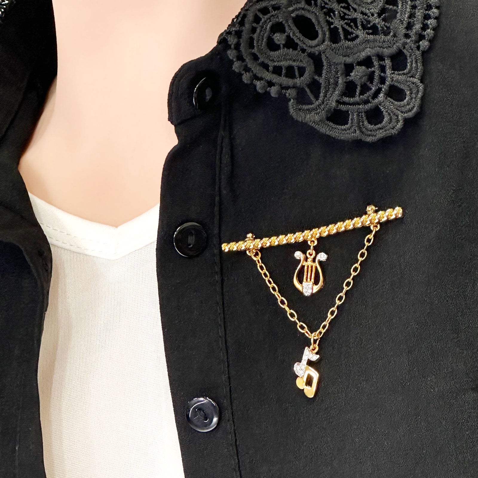 ヴィンテージブローチ 揺れるハープと音符のゴールドブローチ レディース ヴィンテージアクセサリー 22KTゴールドプレート 金 ニッケルフリー KEYES カナダ製 欧米 送料無料 プレゼント ギフト