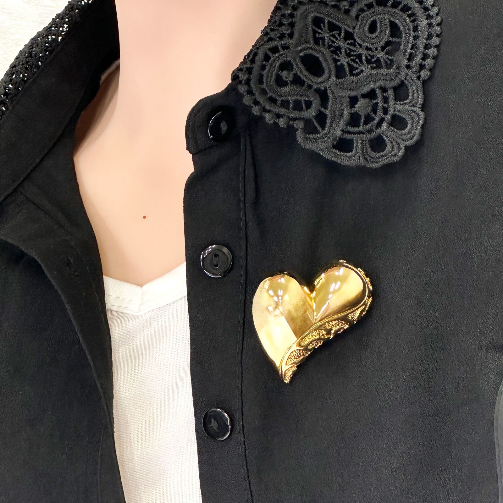 ヴィンテージブローチ 大きなハートのブローチ レディース ヴィンテージアクセサリー 22KTゴールドプレート 金 ニッケルフリー KEYES カナダ製 欧米 送料無料 プレゼント ギフト