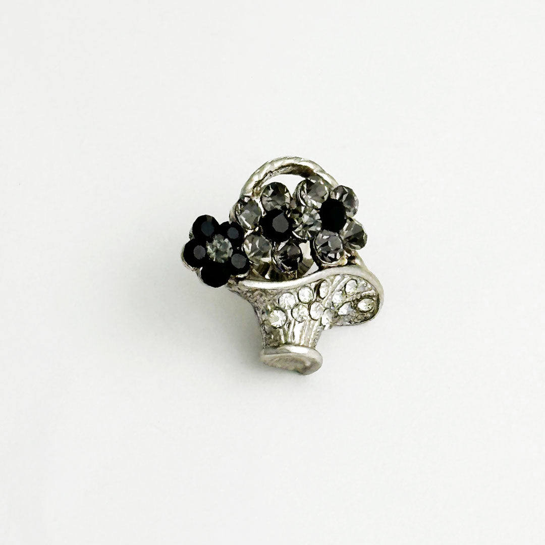お花のピンブローチ レディースファッション アクセサリー ブラック クリスタル プレゼント ギフト