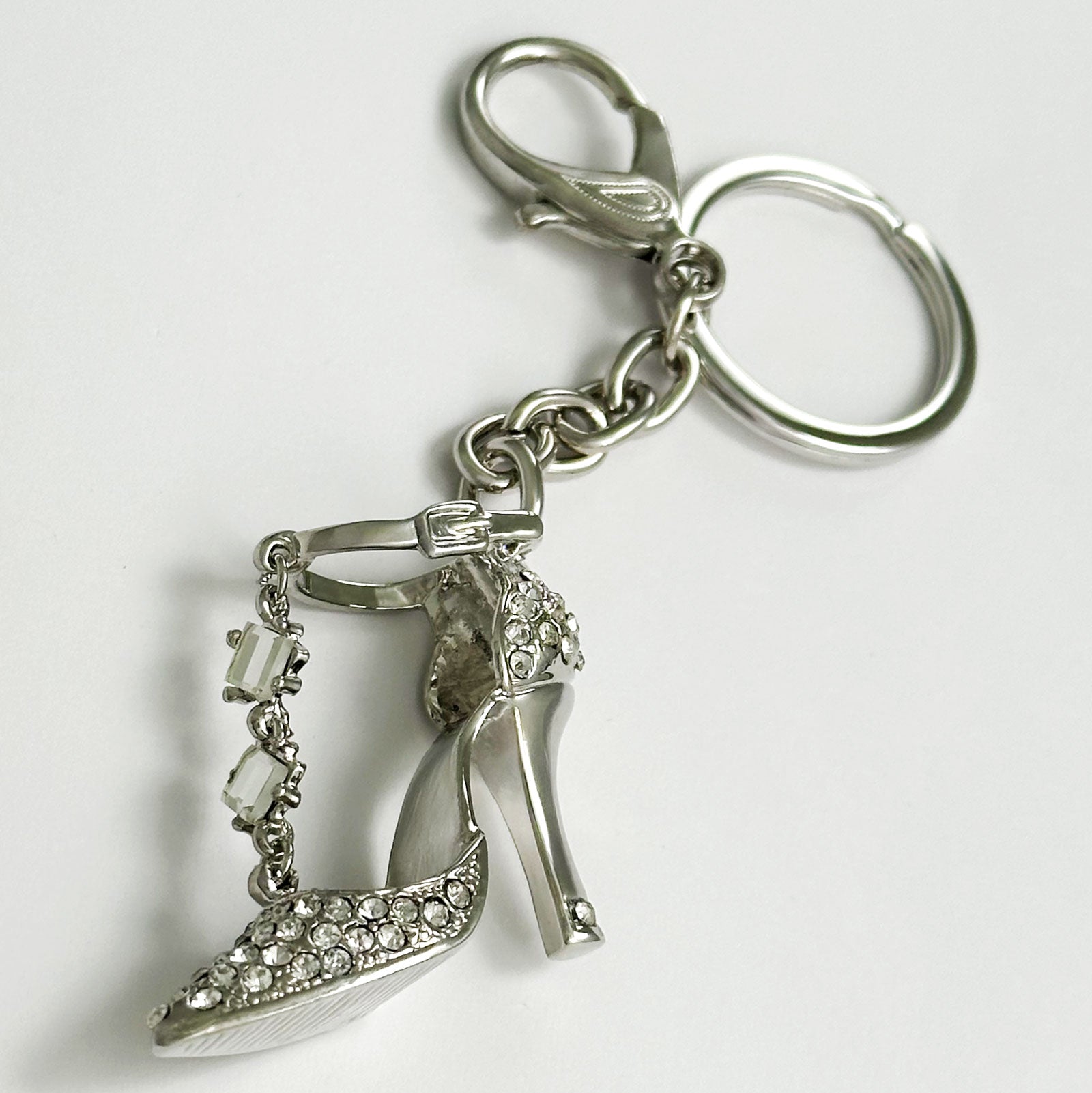 きらきらラインストーン 可愛いハイヒールのキーホルダー キーリング シルバー ブラック ペア お揃い プレゼント ギフト