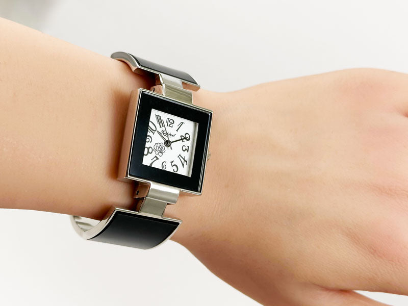 【Rapport】 バングルウォッチ スクエアフェイス カラーバングル デコ素材に人気 レディース 腕時計