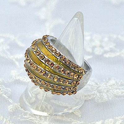 きらきらラインストーンのファッションリング プレゼント ギフト