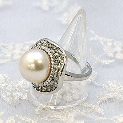 きらきらラインストーンのファッションリング プレゼント ギフト